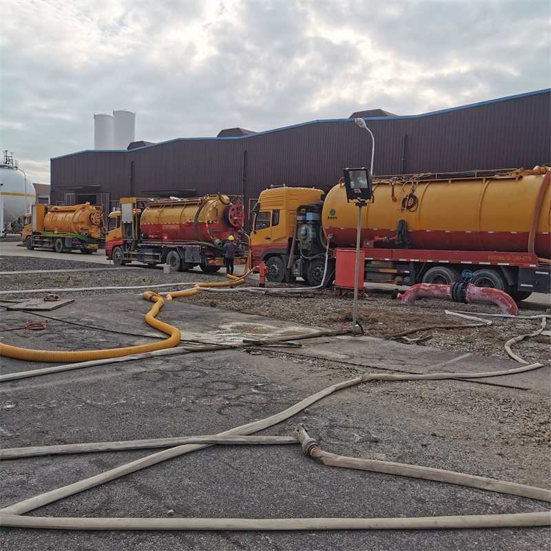 忠县污水池清理